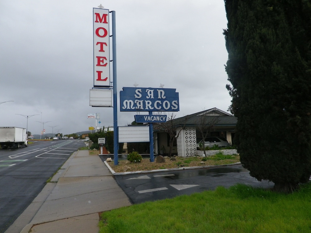 San Marcos Motel - photo 30