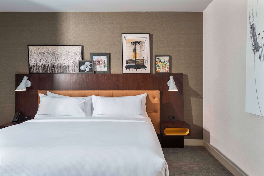 Hilton Buena Park Anaheim - photo 21