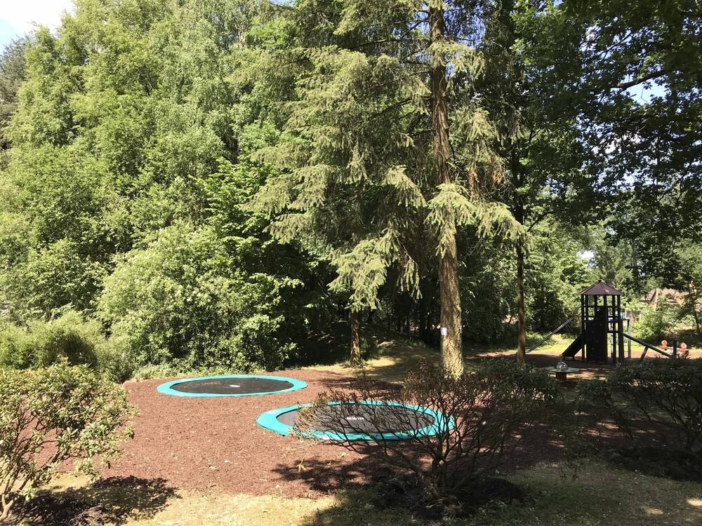 Childrens Play Area - Outdoor