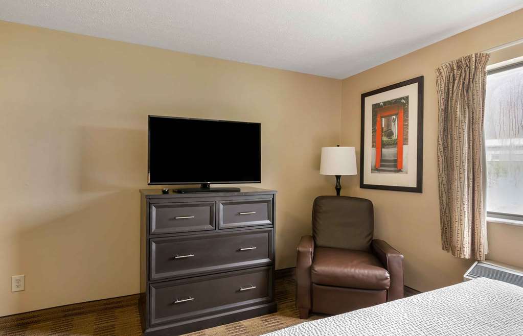 Suburban Studios Louisville East - photo 10