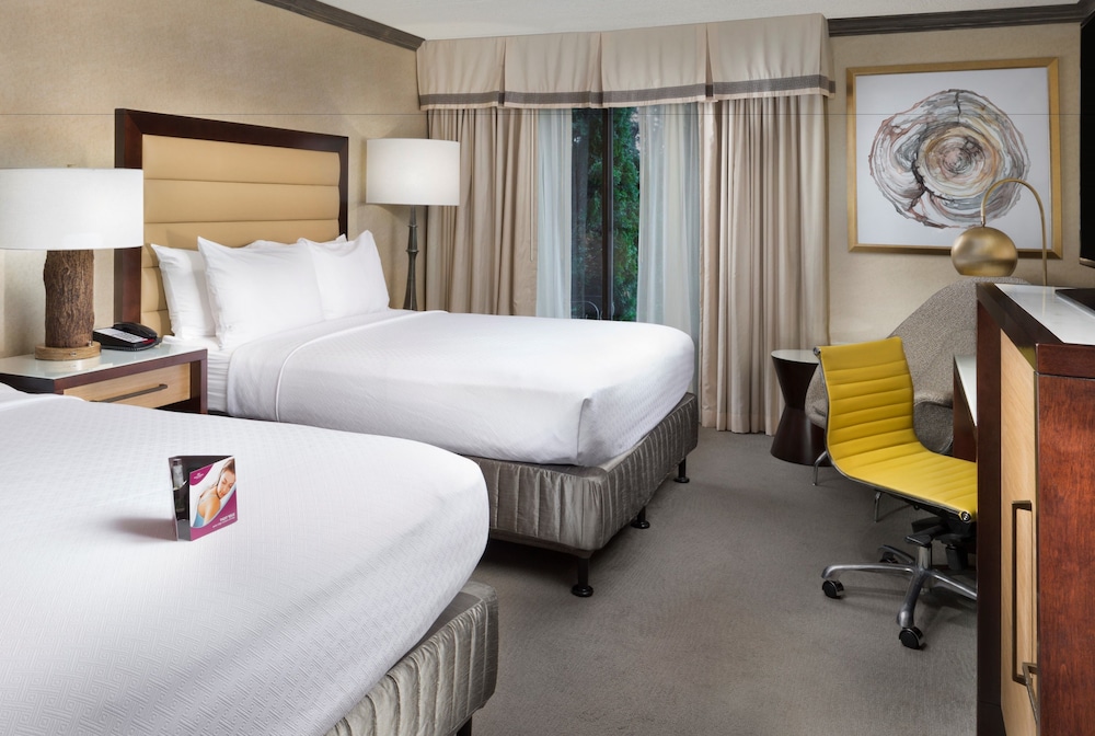 Crowne Plaza Resort Asheville by IHG - photo 10