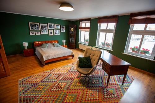 Kamienica na Starym Rynku 140 m2 i garaż in Puck, Poland