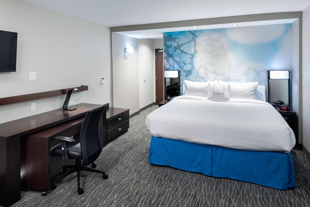 Courtyard by Marriott Dallas Plano Richardson - photo 16