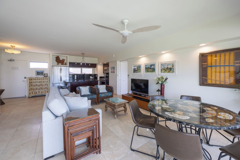 Waikiki Shore By Outrigger - photo 111