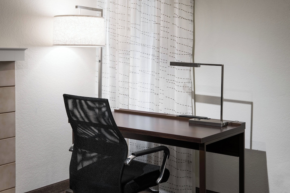 Residence Inn by Marriott Costa Mesa Newport Beach - photo 7
