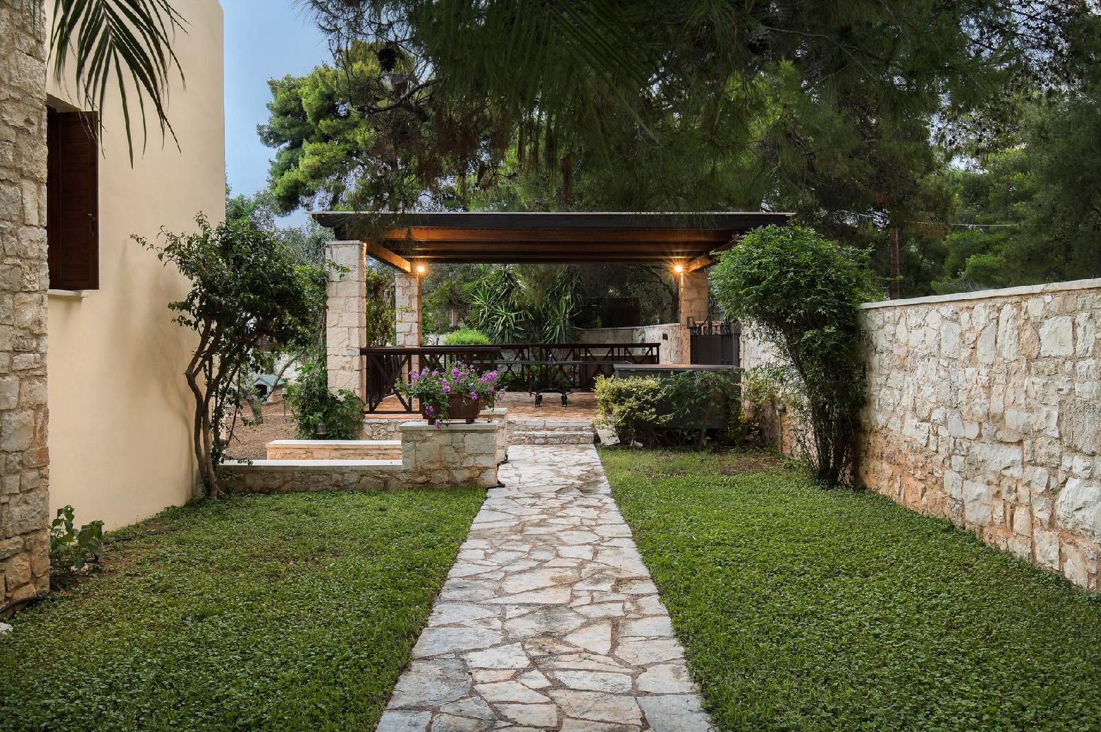Luxury Crete Villa Villa Koukounari Private Pool Beautiful Scenery — 4-Star Luxury Hotel in Chania, Greece