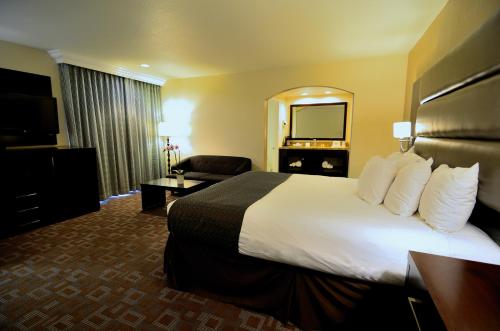 Days Inn by Wyndham Downey - photo 6