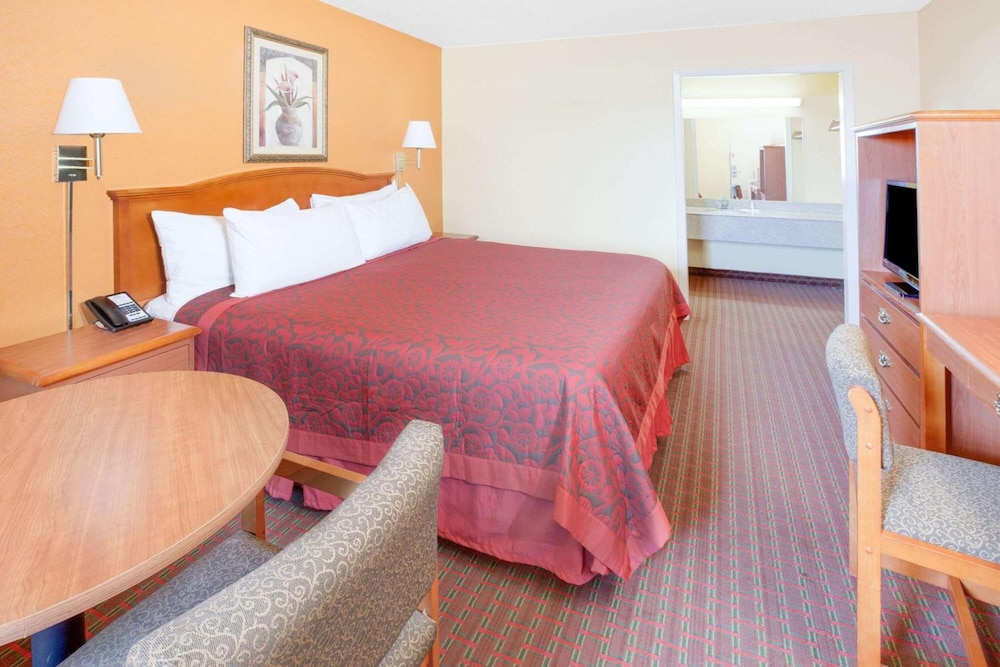 Sunrise Extended Stay - photo 13