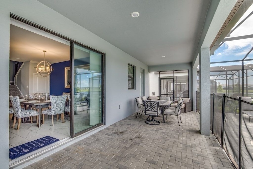 Storey Lake Resort 9 Bed Game theater Room 9 Bedroom Home by RedAwning - photo 61