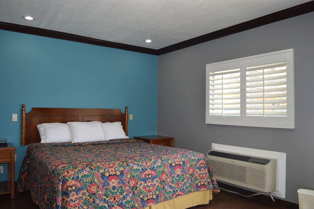 Eagle Inn Motel - photo 5