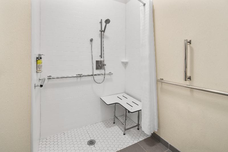 Candlewood Suites Newnan Atlanta SW by IHG - photo 55