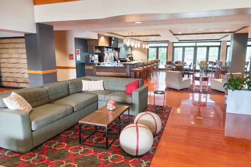 Four Points by Sheraton Columbus Polaris - photo 27