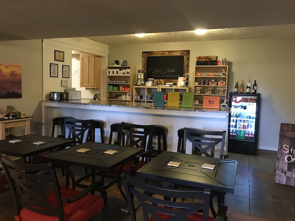 Barefoot Hills - photo 3