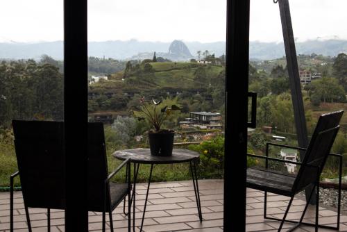 Refugio Bore Cabaña Orozu in El Penol, Colombia