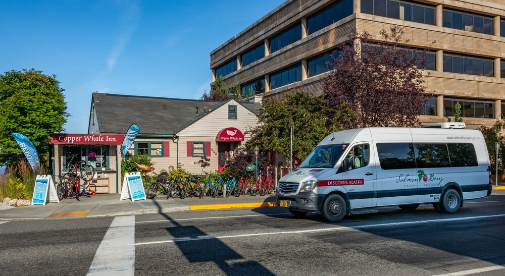 Copper Whale Inn - photo 23