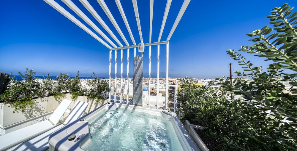 Dimora Valmar — 4-Star Luxury Hotel in Polignano A Mare, Italy