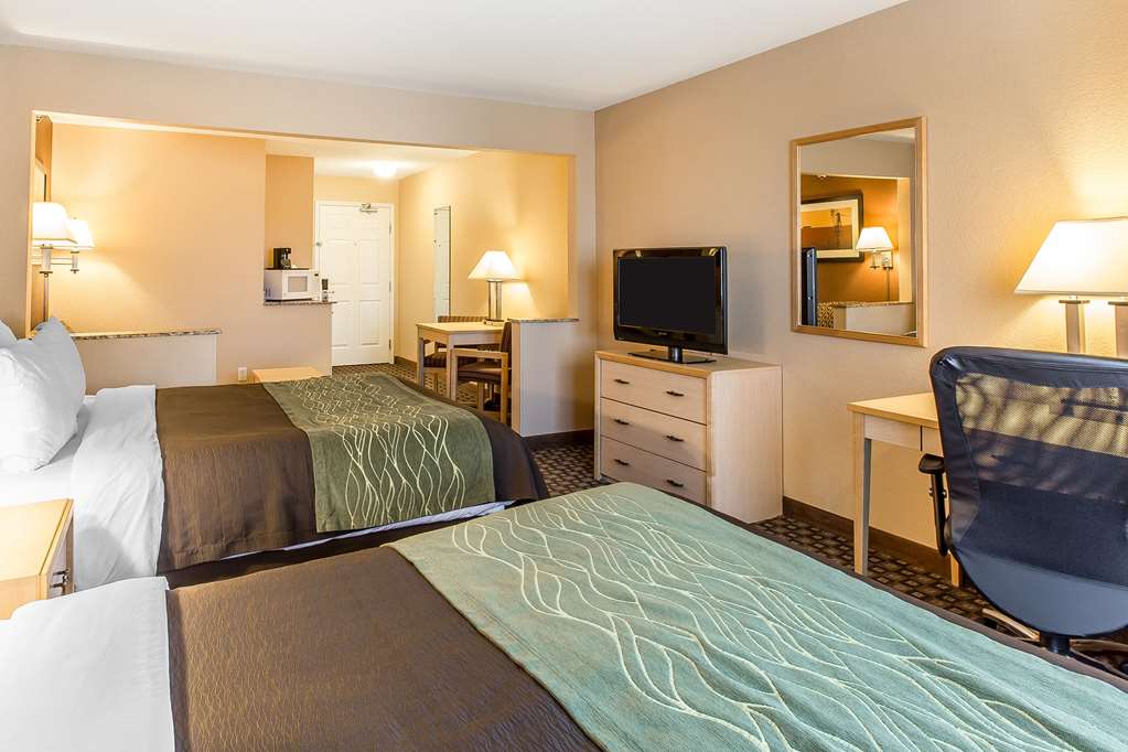 Quality Inn & Suites Loveland - photo 6