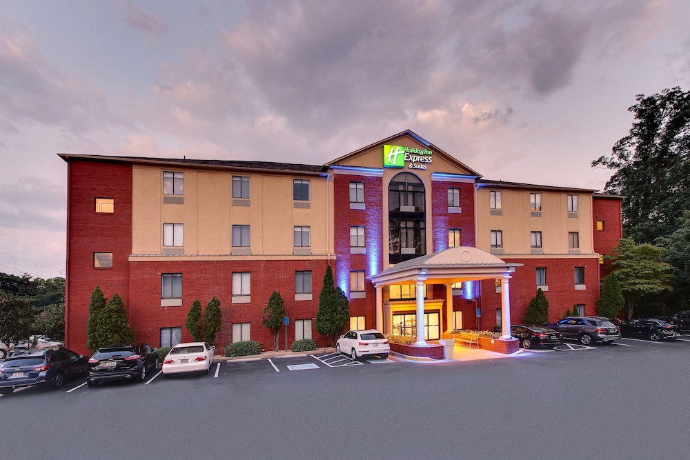 Holiday Inn Express Atlanta Emory University Area by IHG - photo 76