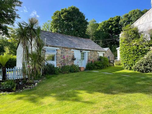 Dozmary Cottage — 4-Star Luxury Hotel in Launceston, United Kingdom