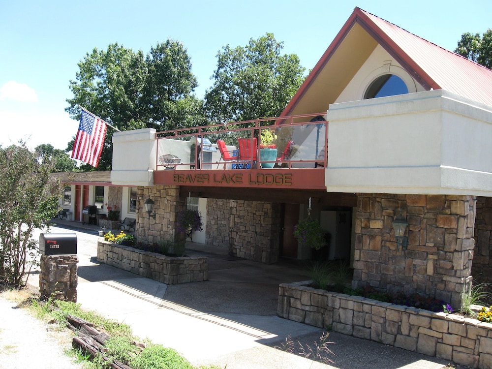 Arka Motel — 4-Star Luxury Hotel in Rogers, United States