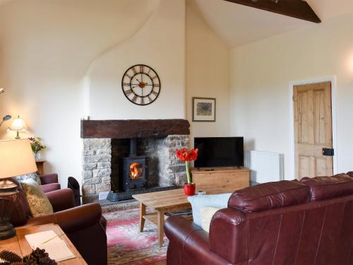 High Dalton Hall Cottage
