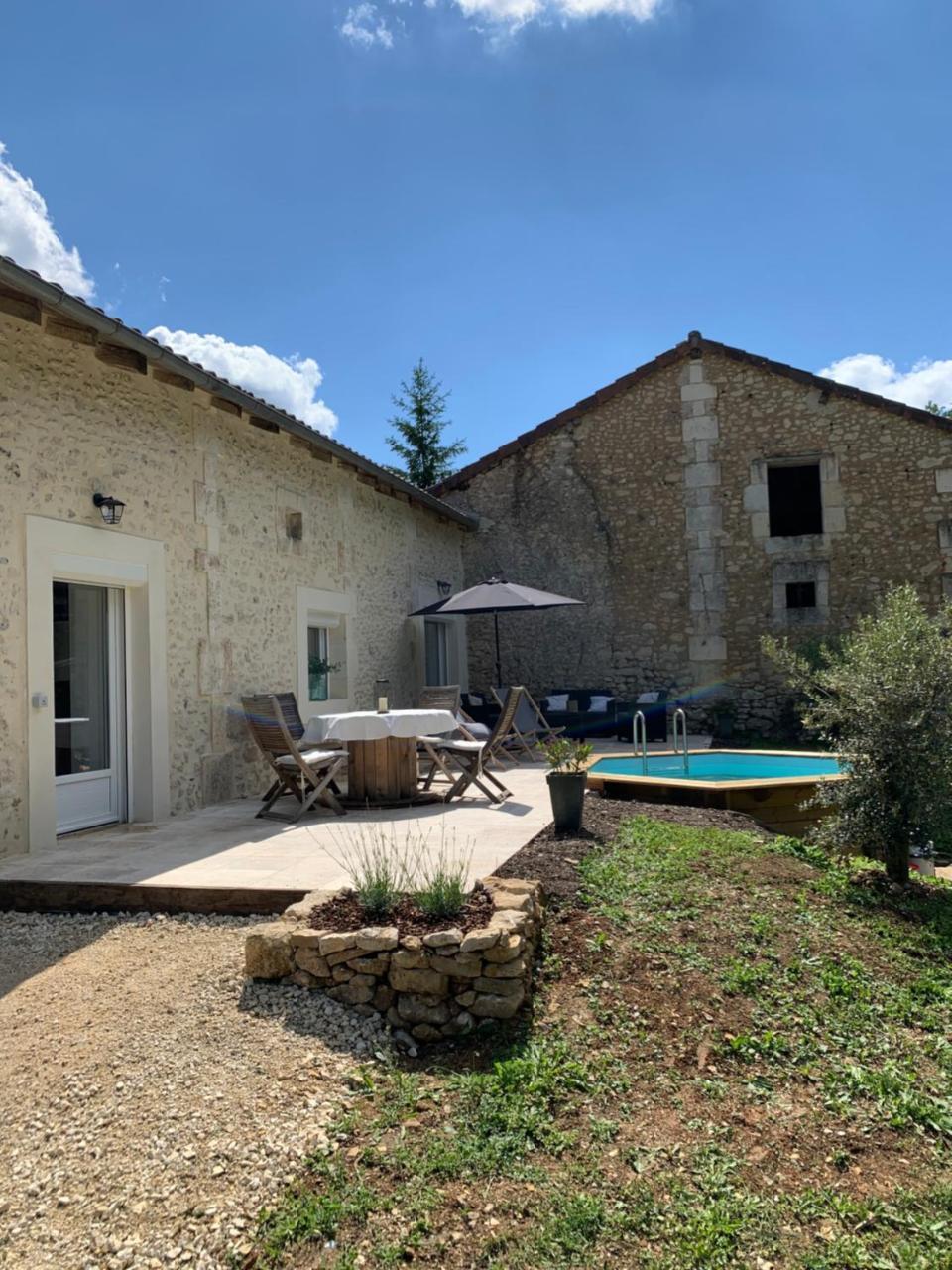 L Ostal — 4-Star Luxury Hotel in Trelissac, France