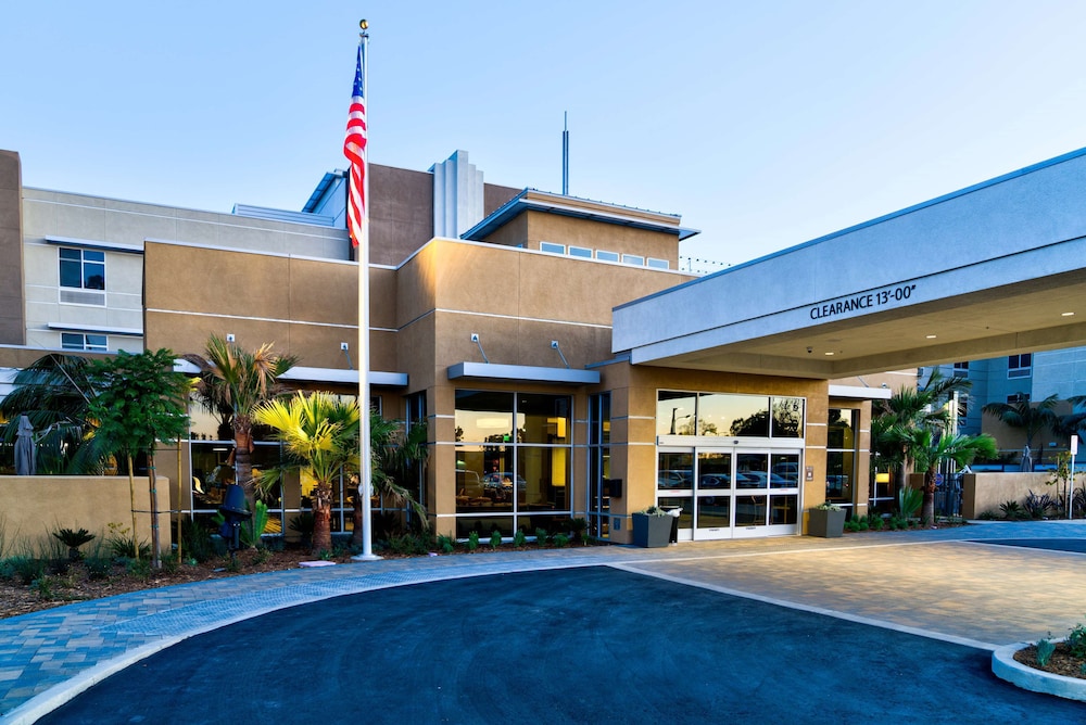 Hilton Garden Inn Santa Barbara Goleta - photo 85