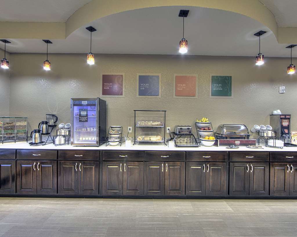 Comfort Inn & Suites Fort Worth West I 30 NAS JRB - photo 22