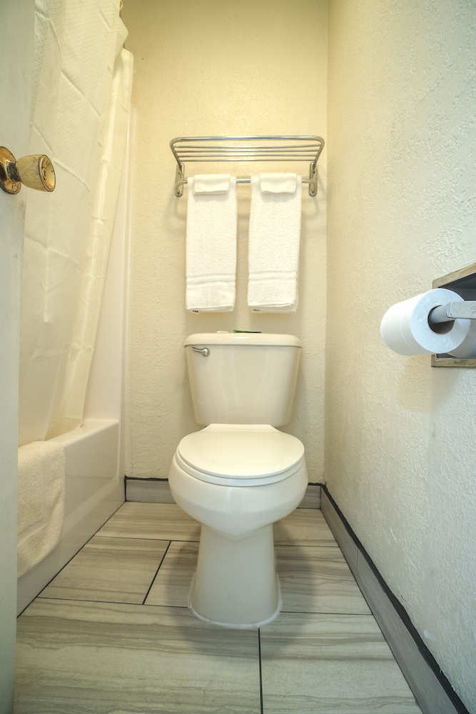 Texas Inn San Benito near Harlingen - photo 42