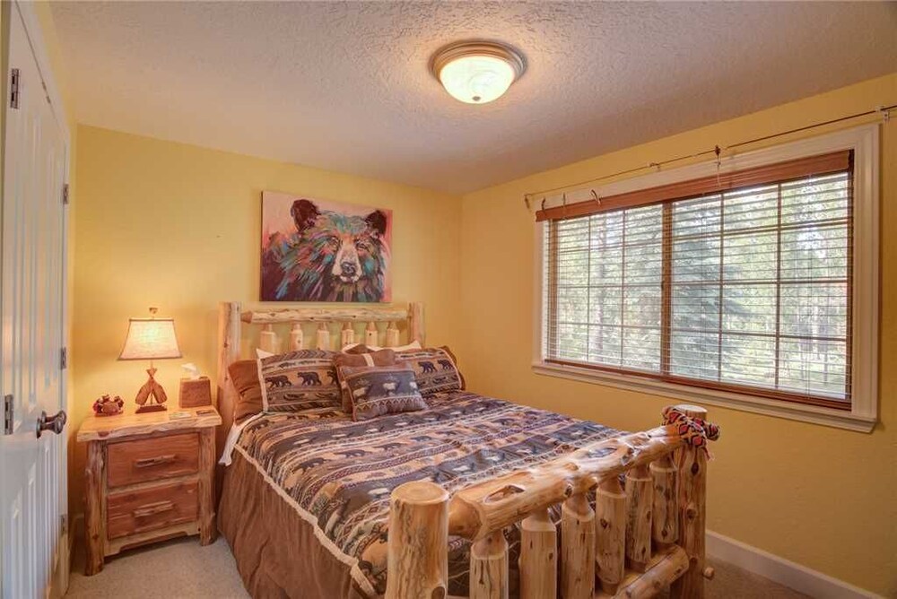 Lost Lane #8 by Village Properties at Sunriver Bend - photo 10