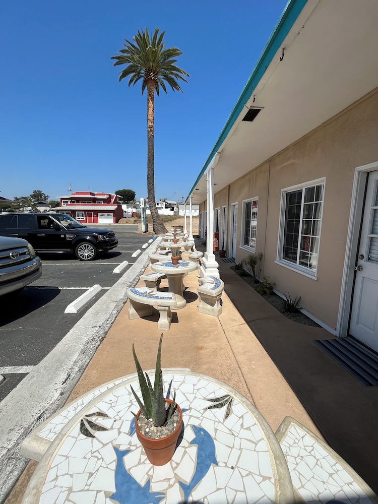 The Cayucos Motel - photo 25