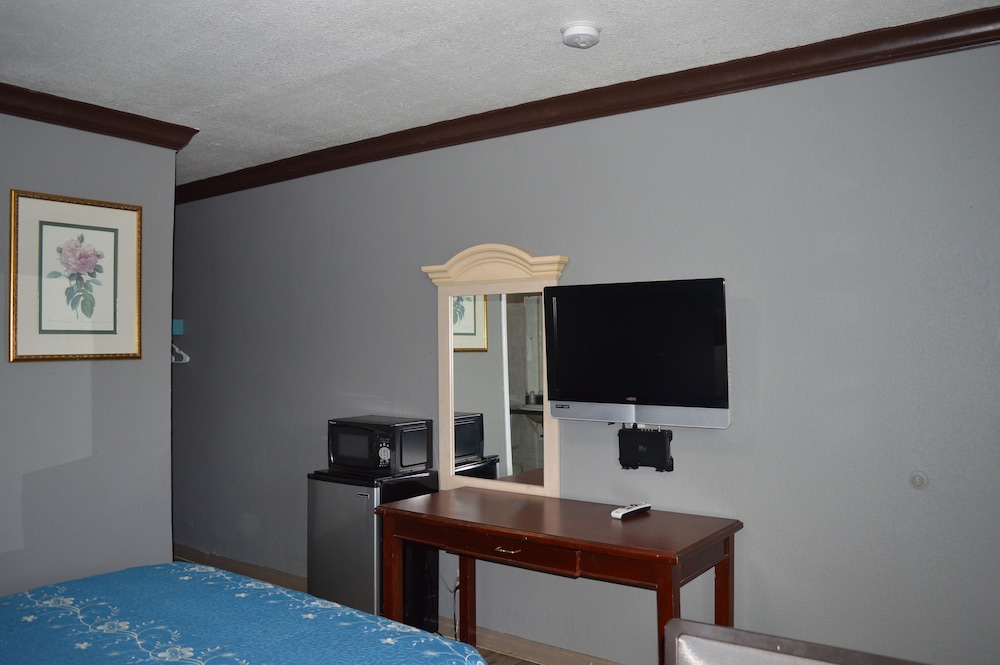 Eagle Inn Motel - photo 22