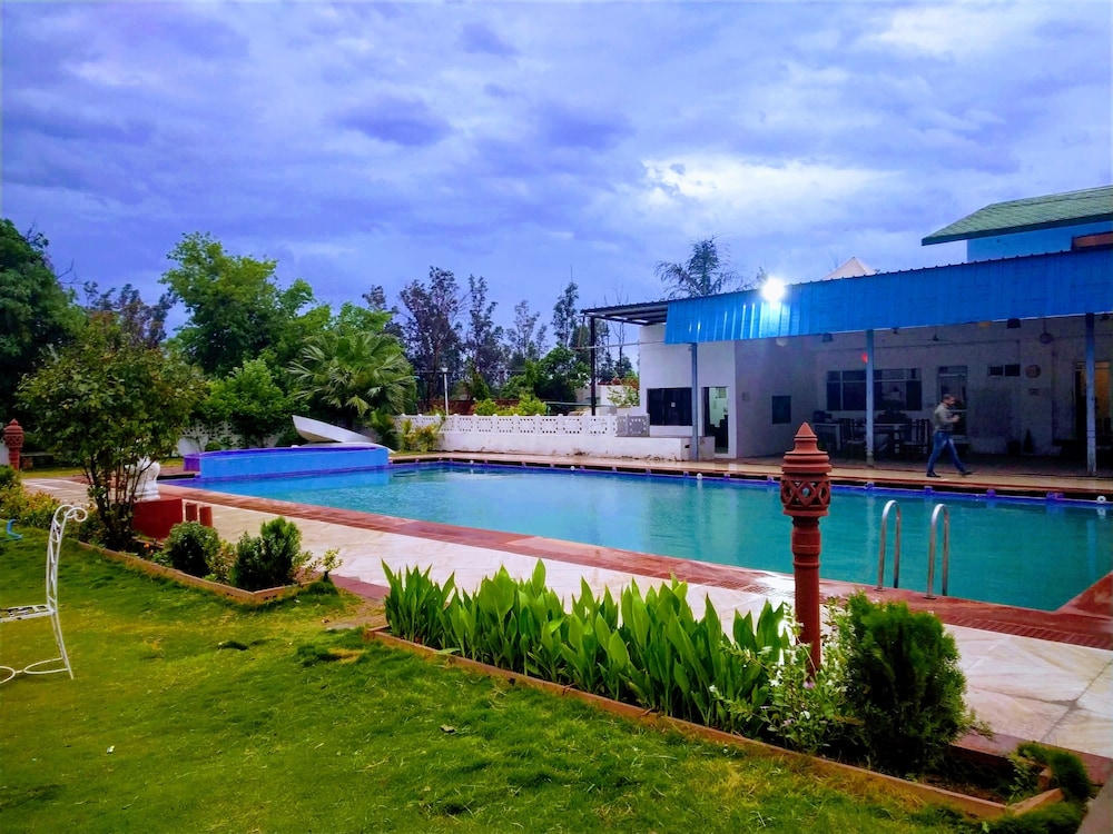Swaraj Resorts