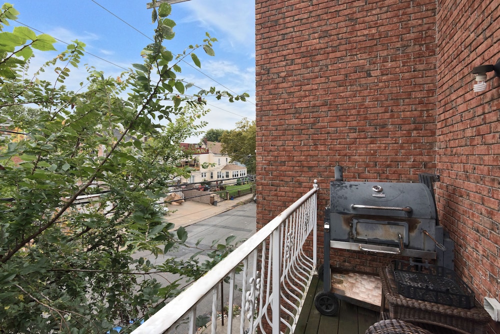 Racpanos Modern Stay on Union Street - photo 22