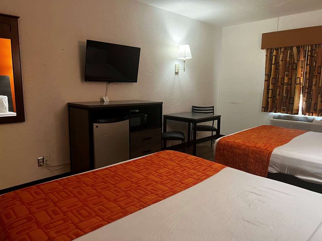 Howard Johnson by Wyndham Galveston - photo 25