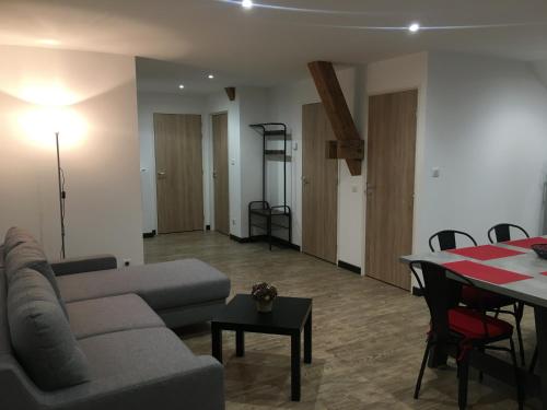 Appart LiA vre 4 A toiles — 4-Star Luxury Hotel in Cornimont, France