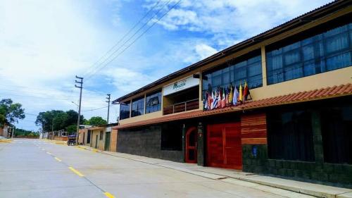 Amazon City - carbon neutral hotel in Pucallpa