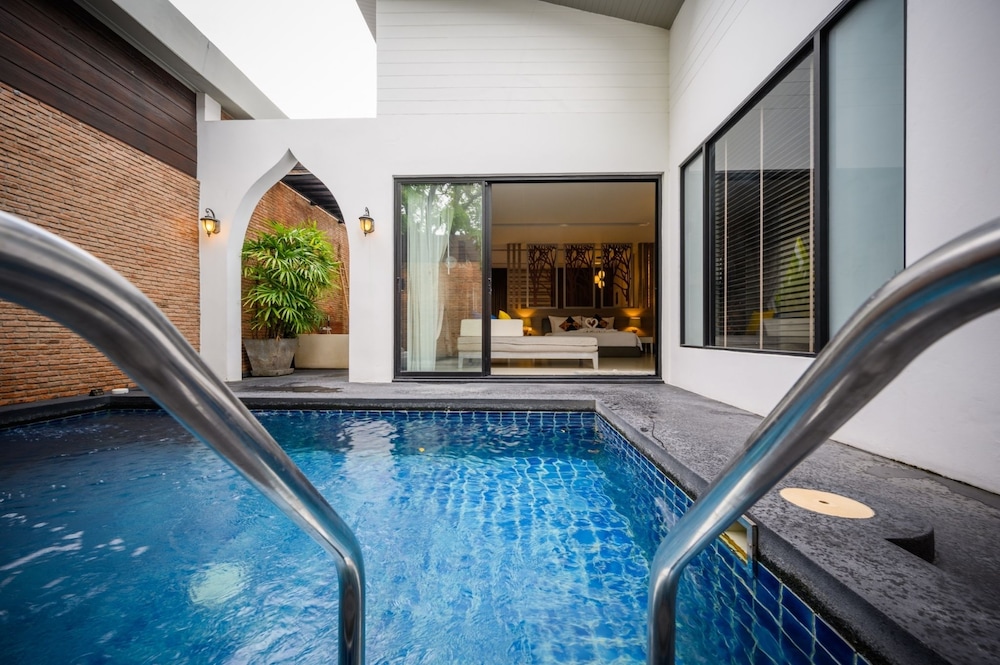 Cae Villa — 4-Star Luxury Hotel in Hua Hin, Thailand