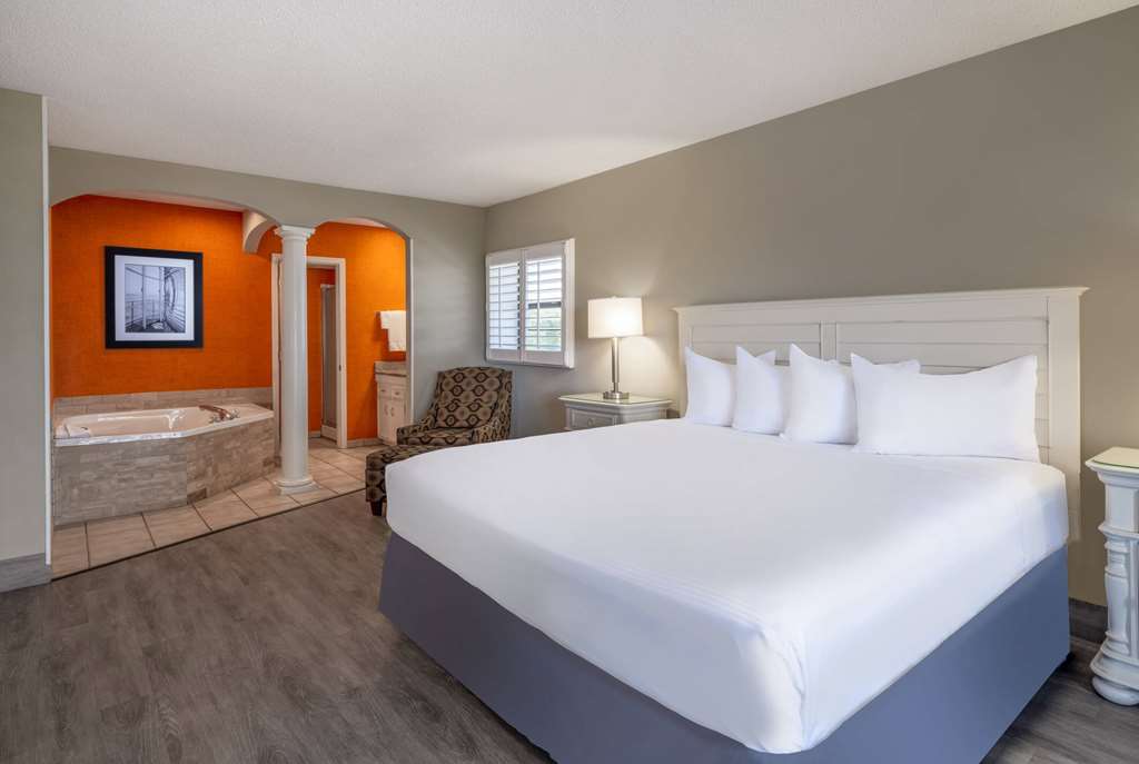 The Sandbar Hotel Trademark Collection By Wyndham - photo 36