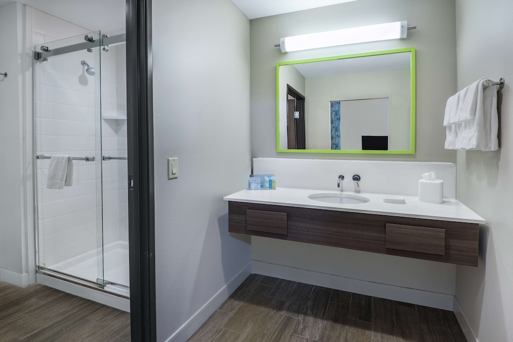 Hampton Inn & Suites by Hilton Portland Corpus Christi - photo 22