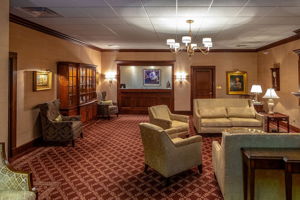 Bell Tower Hotel - photo 3