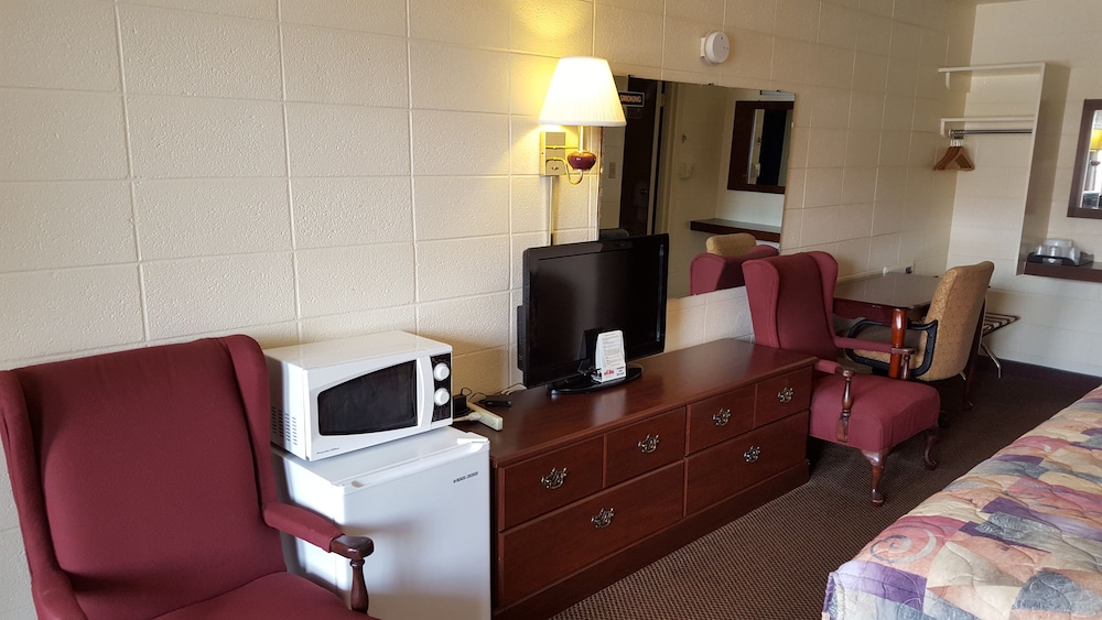 Red Carpet Inn Blacksburg - photo 6