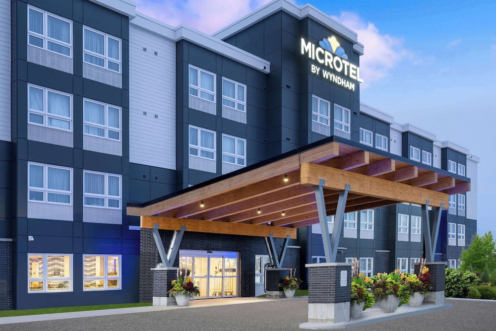 Microtel Inn & Suites by Wyndham Kanata Ottawa West in Ottawa, Canada