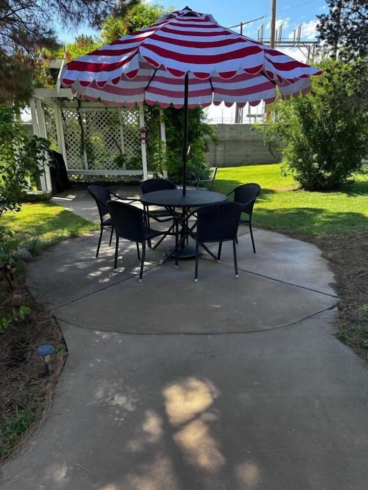 Adobe Rose Inn - photo 35
