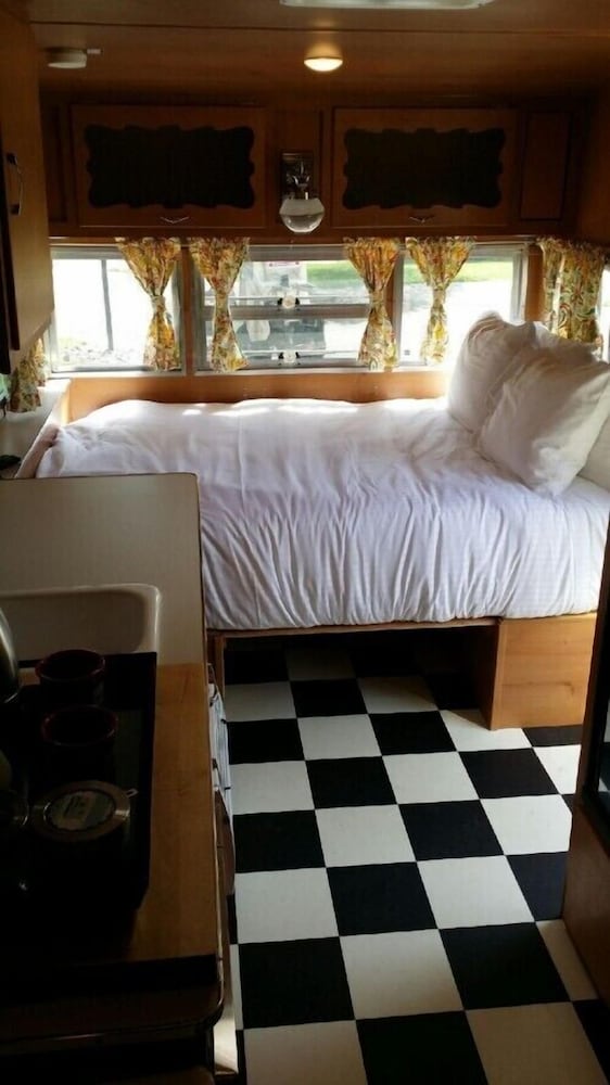 The Vintages Trailer Resort - photo 64