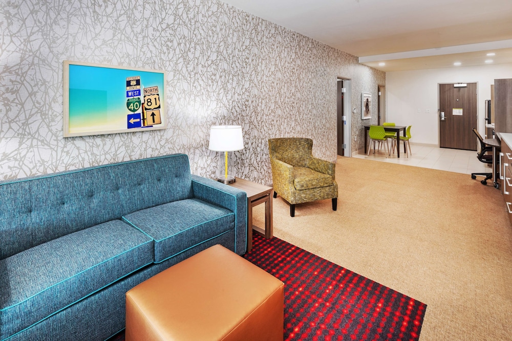 Home2 Suites by Hilton Weatherford - photo 29