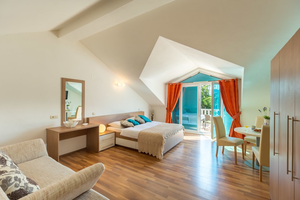 Villa Vinka — 4-Star Luxury Hotel in Dubrovnik, Croatia