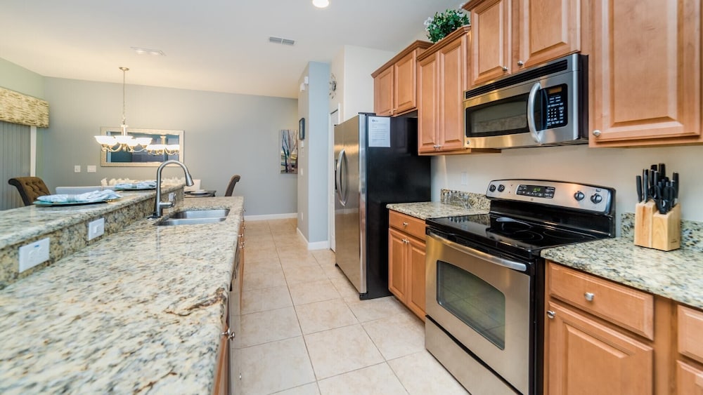 Luxury 4 Bedroom Townhome on Paradise Palms Resort Orlando Townhome 3237 - photo 15