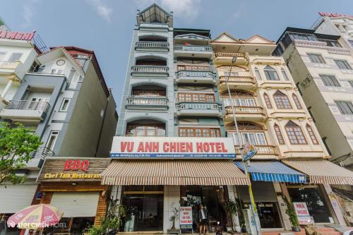 Vu Anh Chien Hotel — Ha Long