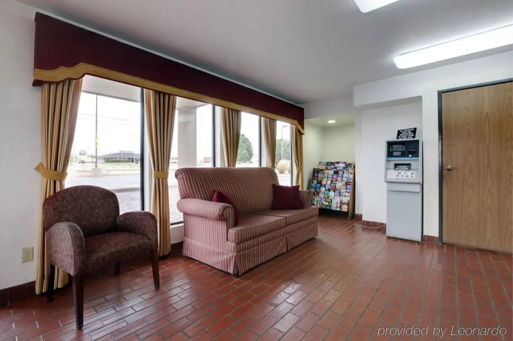 Americas Best Value Inn Oklahoma City at I 35 S - photo 2